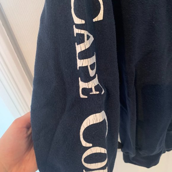 Brandy Melville Cape Cod Pullover (One Size) - Picture 3 of 4